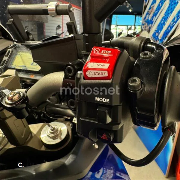 Yamaha MT-09 Tracer – Vista 19