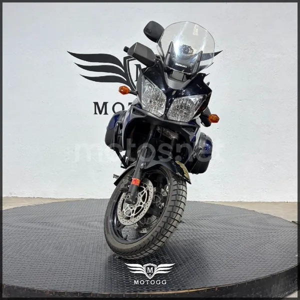 Suzuki V-Strom 1000 – Vista 4