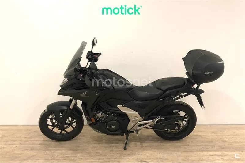 Honda NC 750 X – Vista 6