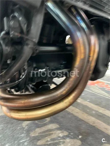 Kawasaki Vulcan S – Vista 27