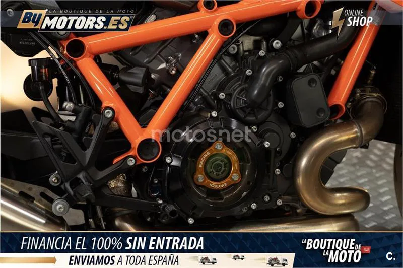 KTM 1290 Super Duke R – Vista 24