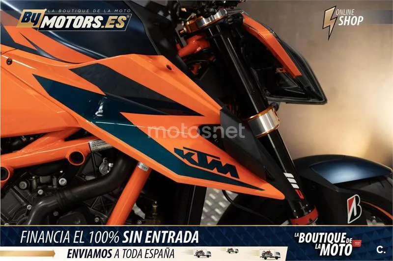 KTM 1290 Super Duke R – Vista 25