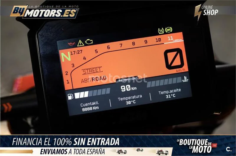 KTM 1290 Super Duke R – Vista 7