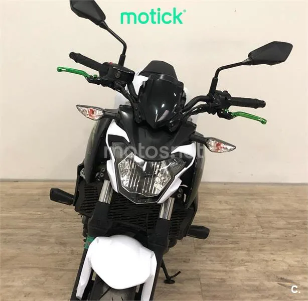 Kawasaki Z650 – Vista 9