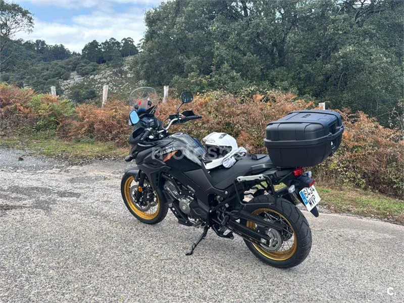 Suzuki V-Strom 650 XT – Vista 4