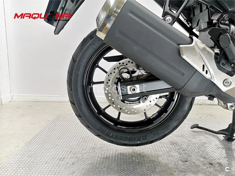 Suzuki V-Strom 650 – Vista 13
