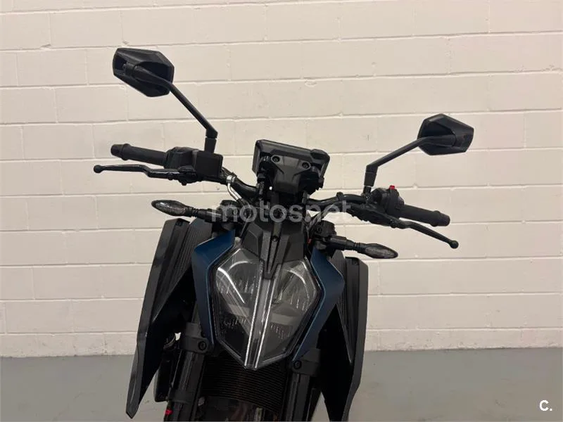 KTM 125 – Vista 20