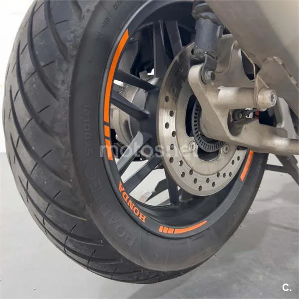 Honda Forza 125 – Vista 17