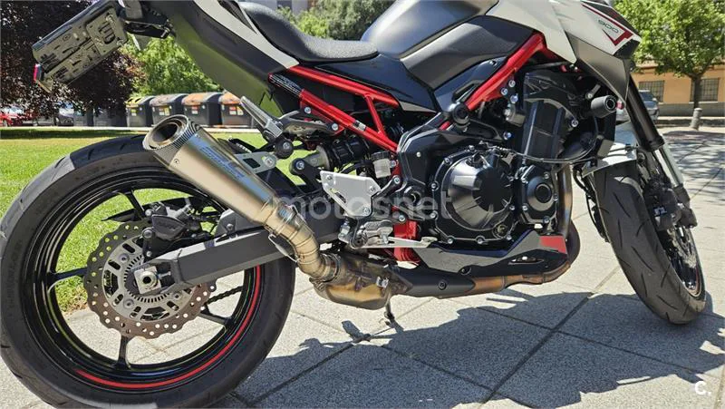 Kawasaki Z900 – Vista 3