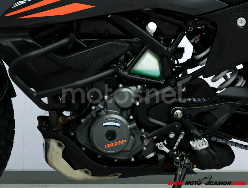 KTM 390 – Vista 9