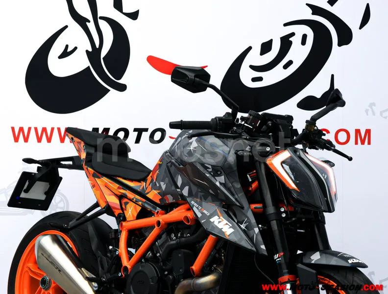 KTM 1290 Super Duke R – Vista 4