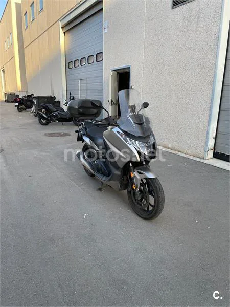 Honda NC 750 S – Vista 3