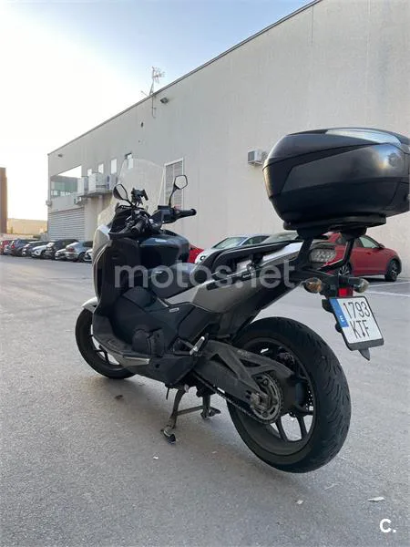Honda NC 750 S – Vista 7