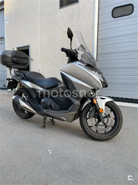 Honda NC 750 S – Vista 8