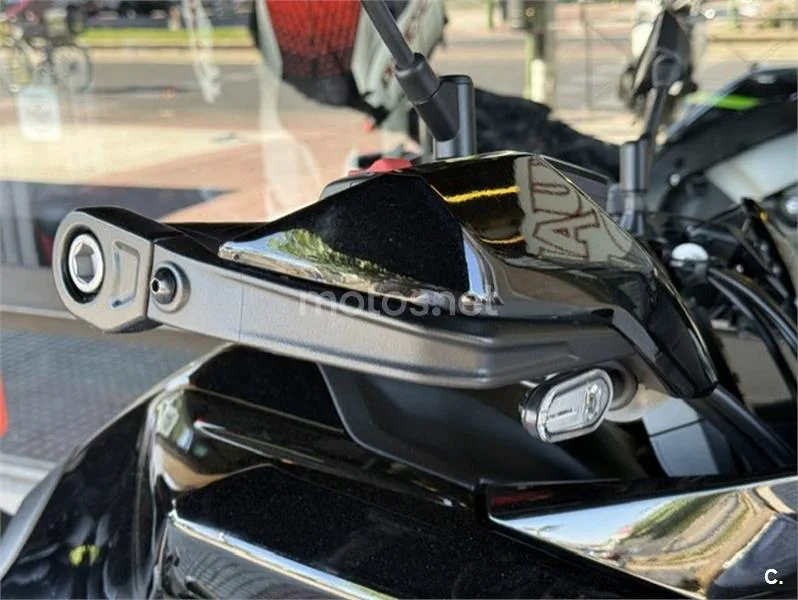 Yamaha Tracer 7 – Vista 9
