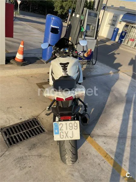 Suzuki GSX-R600 – Vista 4