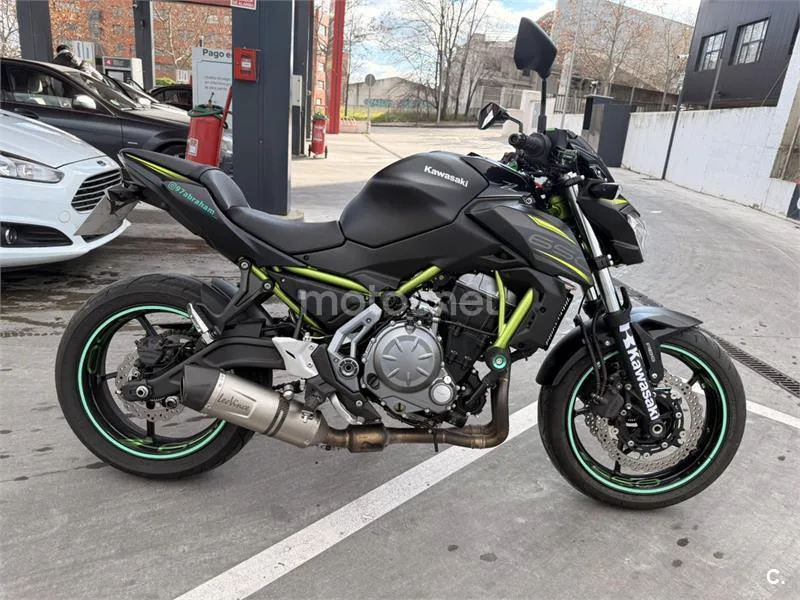 Kawasaki Z650 – Vista 3
