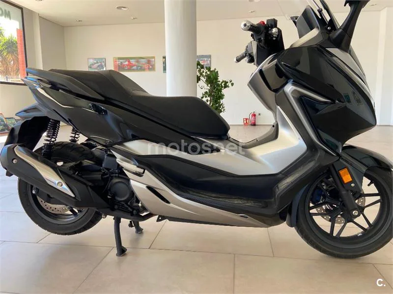 Honda Forza – Vista 4