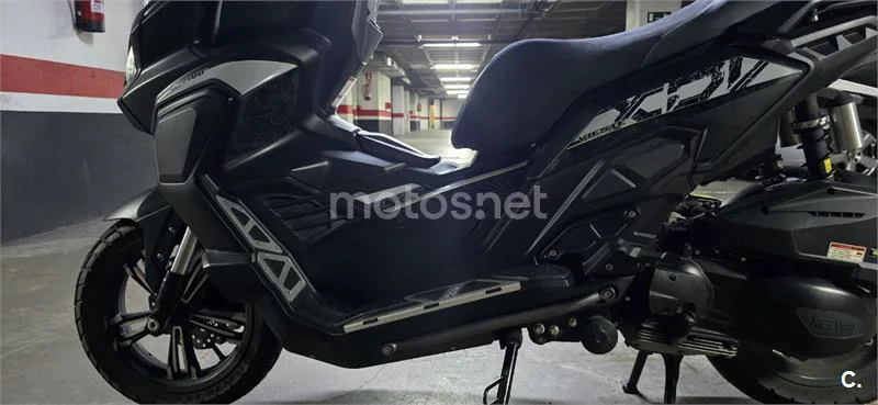 Keeway Vieste 300 XDV – Vista 6