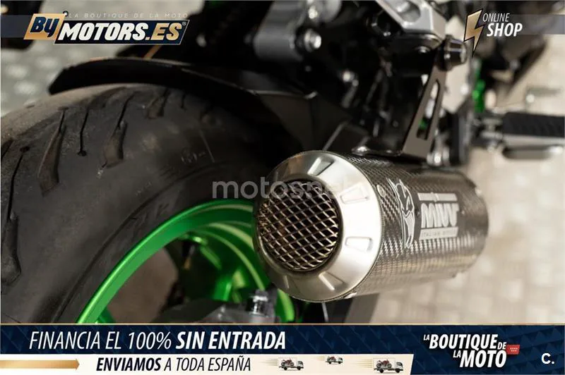 Kawasaki Z900 – Vista 19