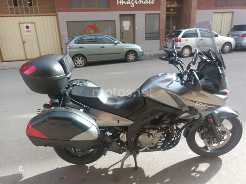 Suzuki V-Strom 650 – Vista 24