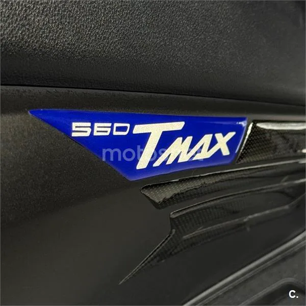 Yamaha TMAX 560 – Vista 11