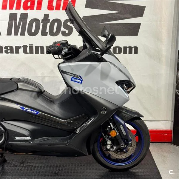 Yamaha TMAX 560 – Vista 7