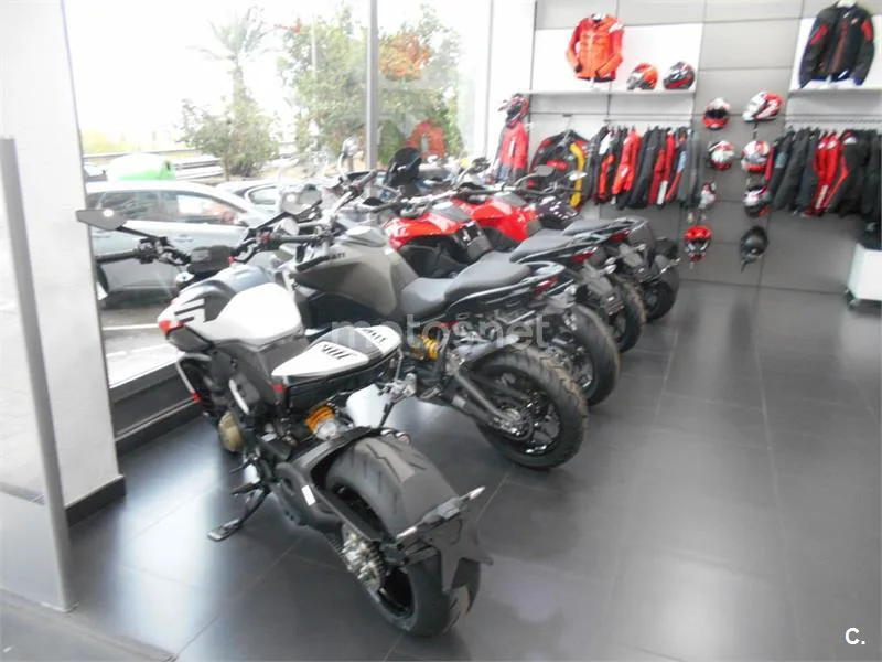 Ducati Panigale V2 – Vista 7