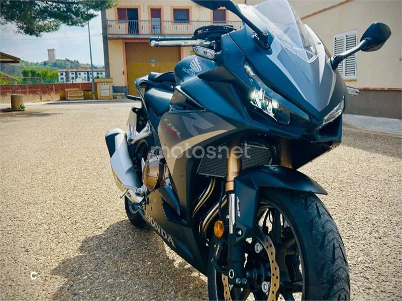 Honda CBR 500 R – Vista 4