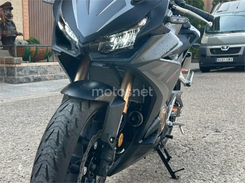 Honda CBR 500 R – Vista 8