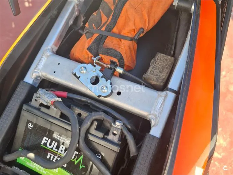 KTM 1050 Adventure – Vista 9