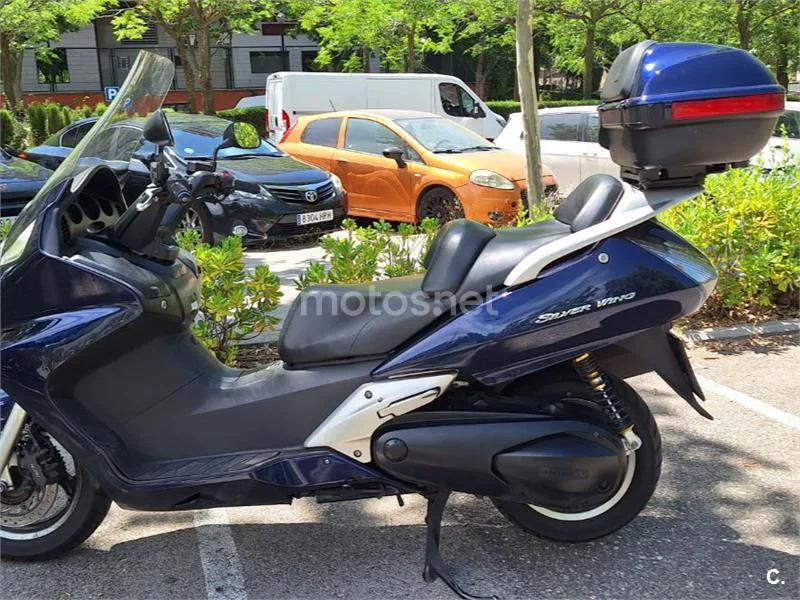 Honda Silver Wing 600 – Vista 3
