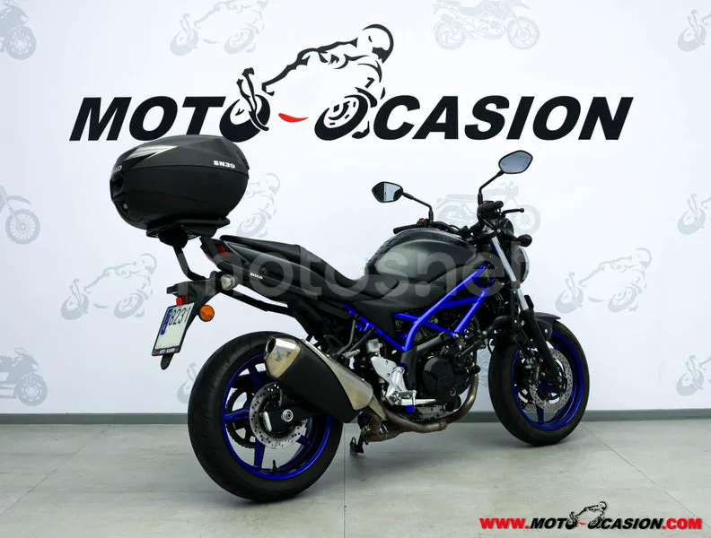Suzuki SV 650 – Vista 3