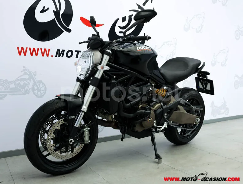 Ducati Monster 821 – Vista 10