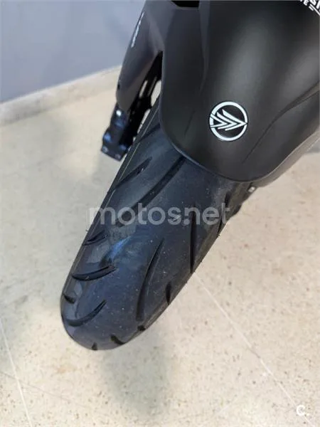 Keeway RKF 125 – Vista 5