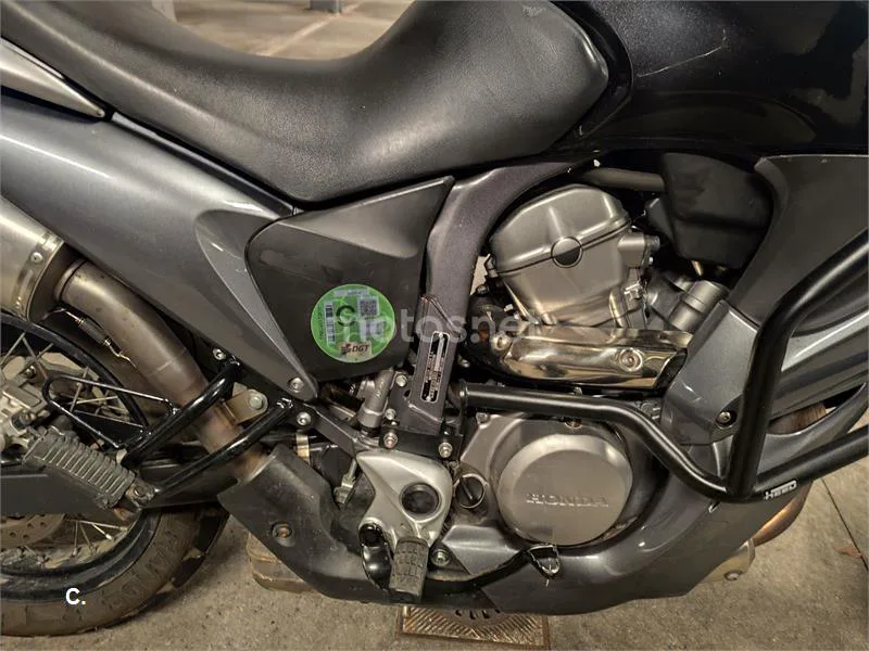 Honda Transalp XL 700 V – Vista 14