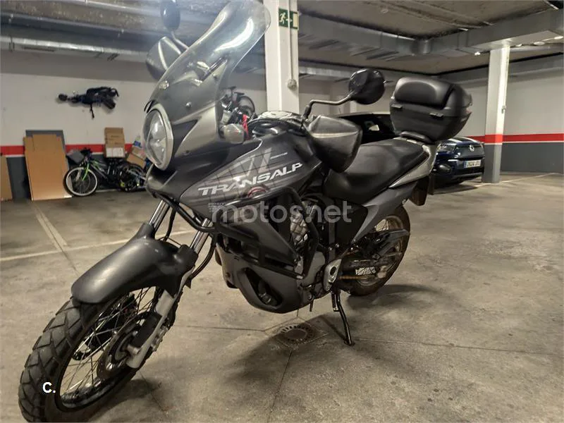 Honda Transalp XL 700 V – Vista 8