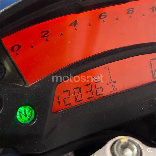 Ducati Monster 696 – Vista 13