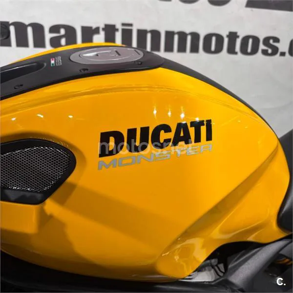 Ducati Monster 696 – Vista 7