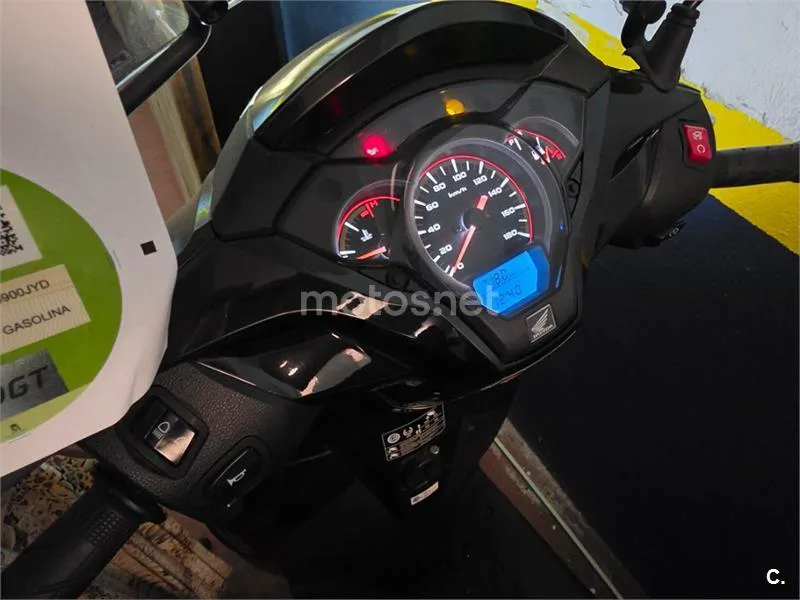 Honda SH300i 3350 € 2017 Madrid - 1