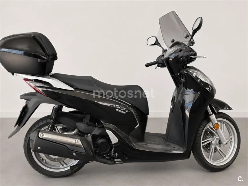 Honda SH300i 3350 € 2017 Madrid - 2