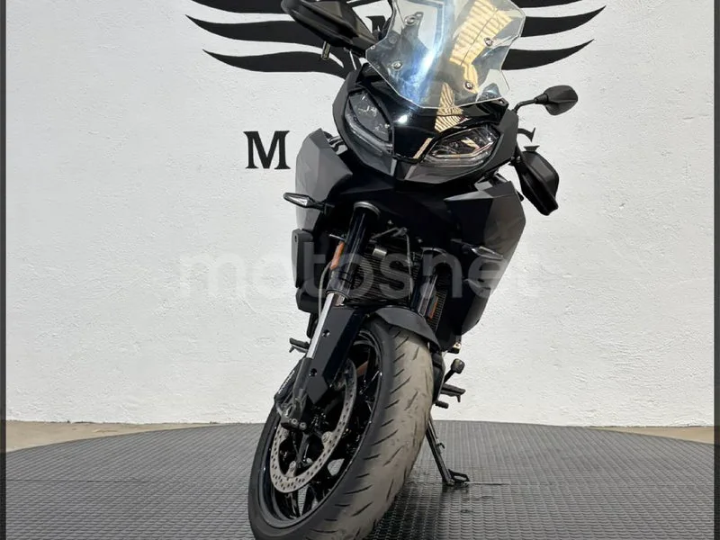 BMW F 900 XR – Vista 4