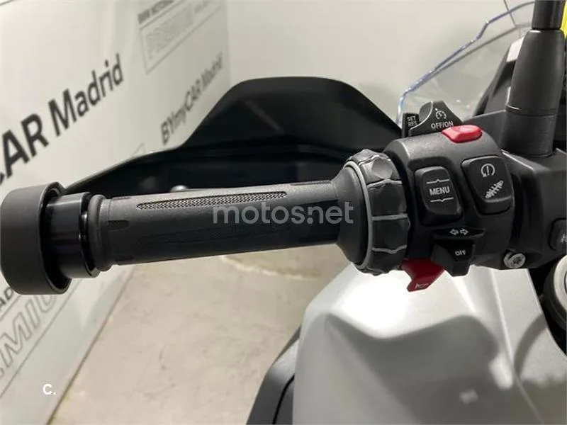BMW F 900 GS – Vista 7
