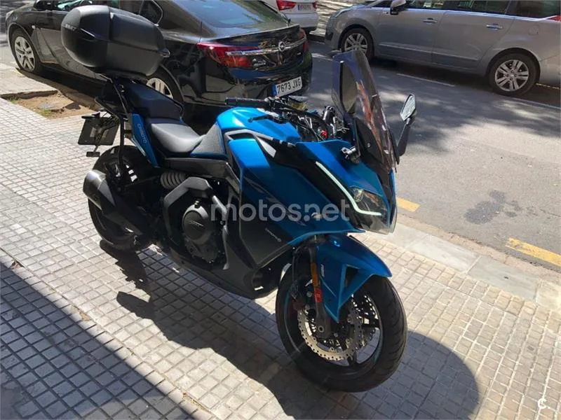 CFMOTO 650GT – Vista 7