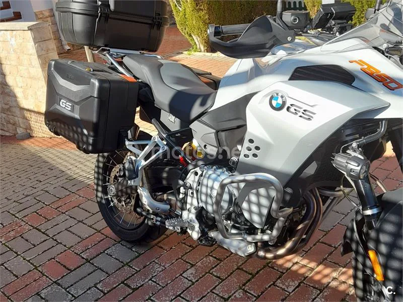 BMW F 850 – Vista 3
