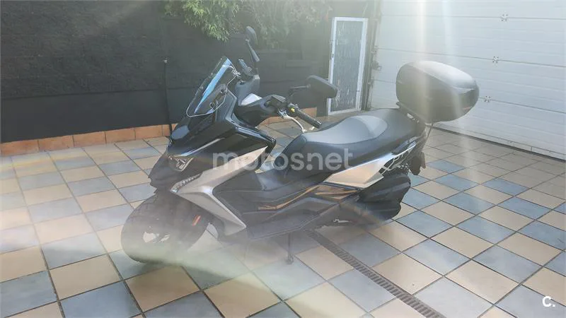 Kymco DTX 350 – Vista 5