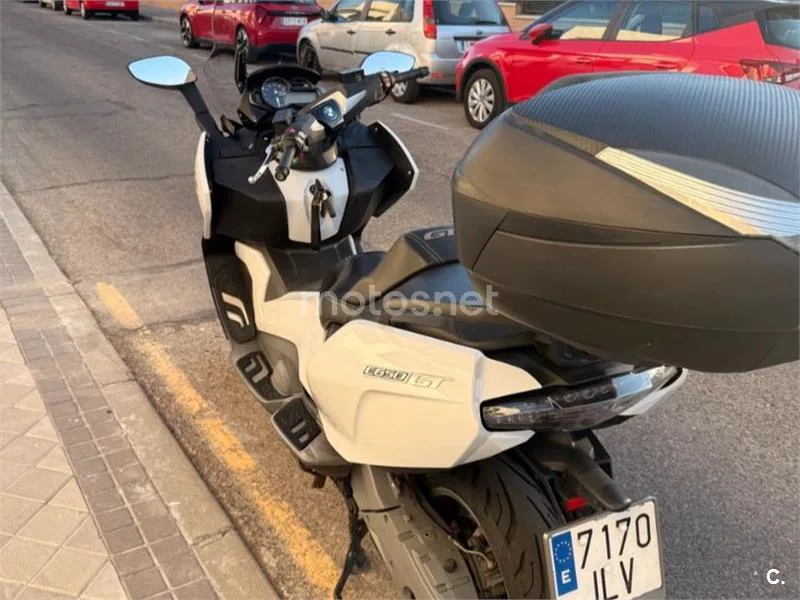 BMW C 650 GT – Vista 7