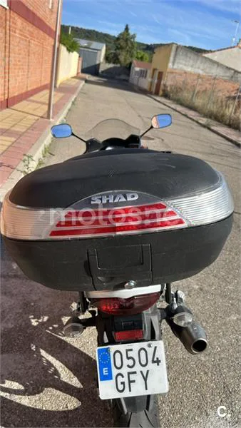 Suzuki GSX 650 F – Vista 3
