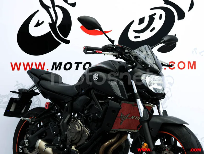 Yamaha MT-07 – Vista 4