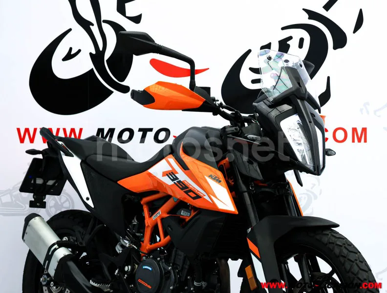 KTM 390 – Vista 4